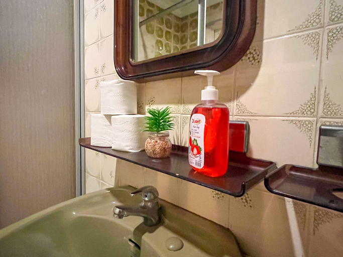 Amenities 8