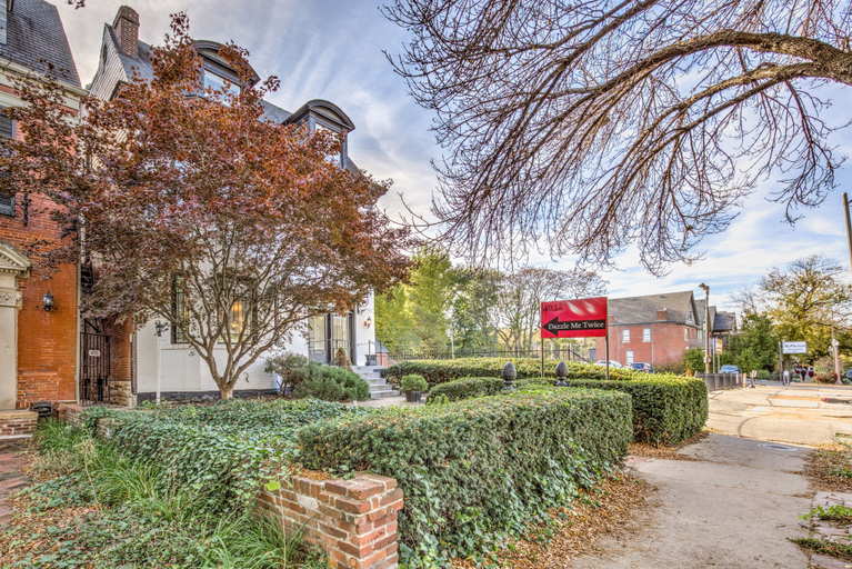 Exterior & Views 2, Hidden Gem | JZ Vacation Rentals, Saint Louis
