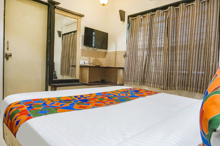 Bedroom 2, Fabhotel Tulsi Park, Ahmadnagar