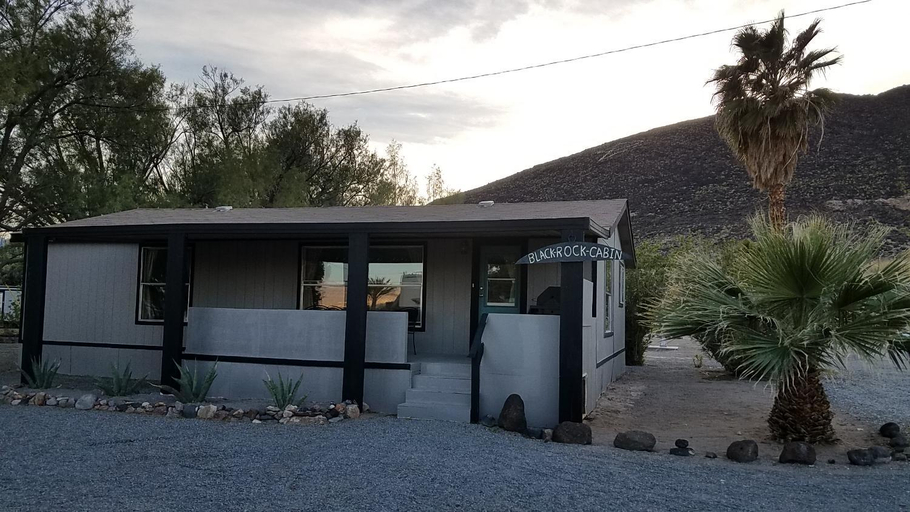 Exterior & Views, Shoshone RV Park, Inyo