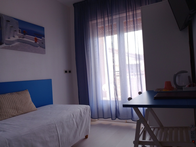 Bedroom 9