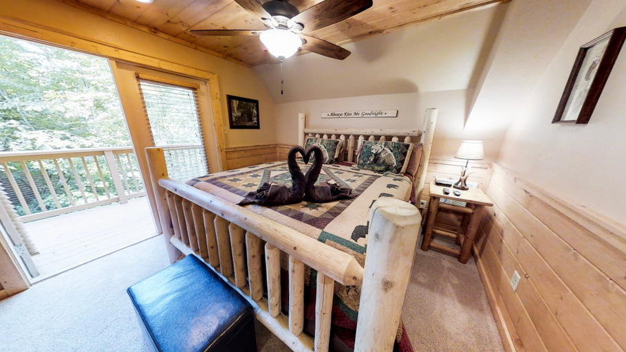 Others 4, Sugar Bear Mountain Hideaway, Sevier