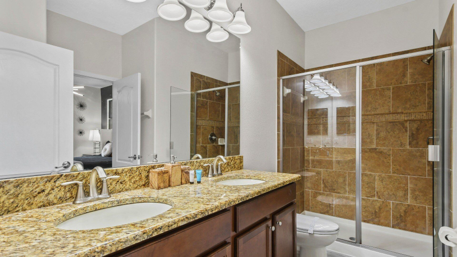 Bathroom 3, Champions Gate The Force Awakens 1429, Osceola