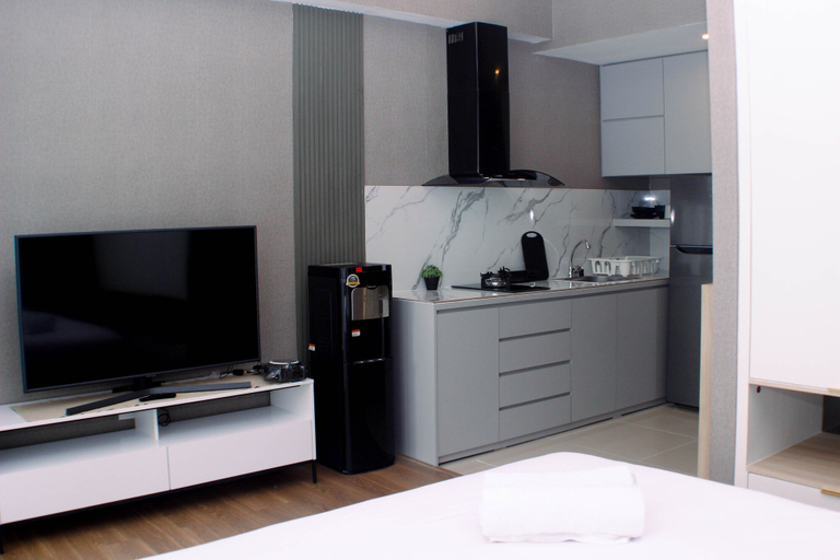 Others 4, Modern Look And Restful Studio At 32Th Floor Vasanta Innopark Apartment, Cikarang