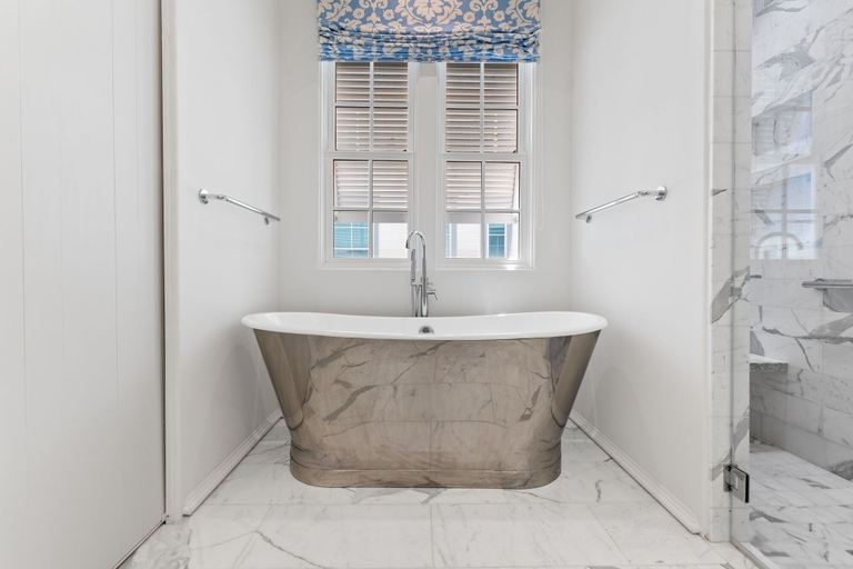 Bathroom 2, Enchantment Beach Front, Private Pool, Private Beach Access 5br/5bth Home 5 Bedroom Home by RedAwning, Walton