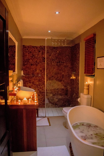 Bathroom 5