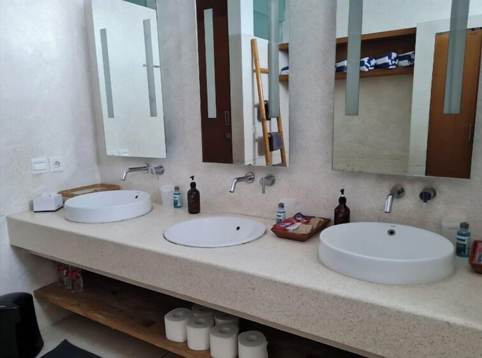 Bathroom 3, VILLA MILA CANGGU, Badung