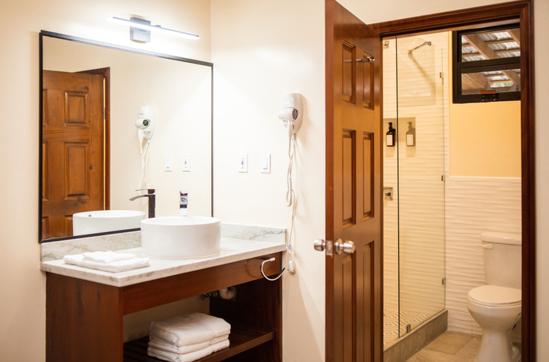 Bathroom 4, The West House Boutique Hotel
