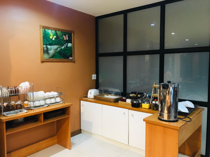 Food & Drinks 4, ช้างเผือกเกสต์เฮ้าส์ Changphueak Guesthouse, Muang Nan