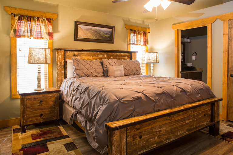 Bedroom 3, A Hilltop Hideaway - Four Bedroom Chalet, Sevier