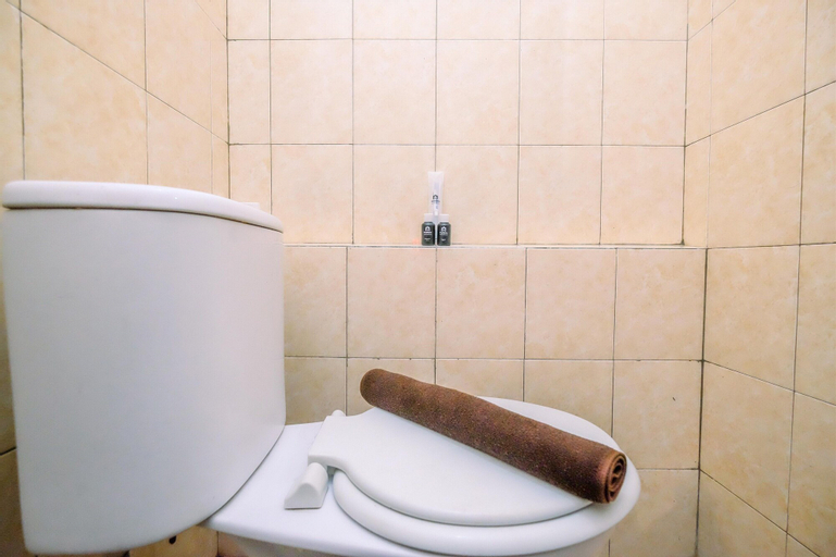 Bathroom 4