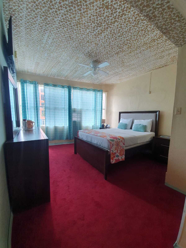 Others 3, Paradise Suites Hotel