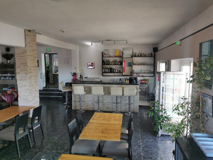 Food & Drinks 5, Hotel Le Floreal, Aude