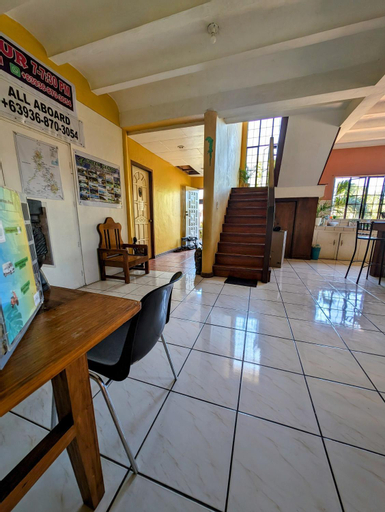 Others 3, Screaming Gecko Hostel Air-Con, Coron