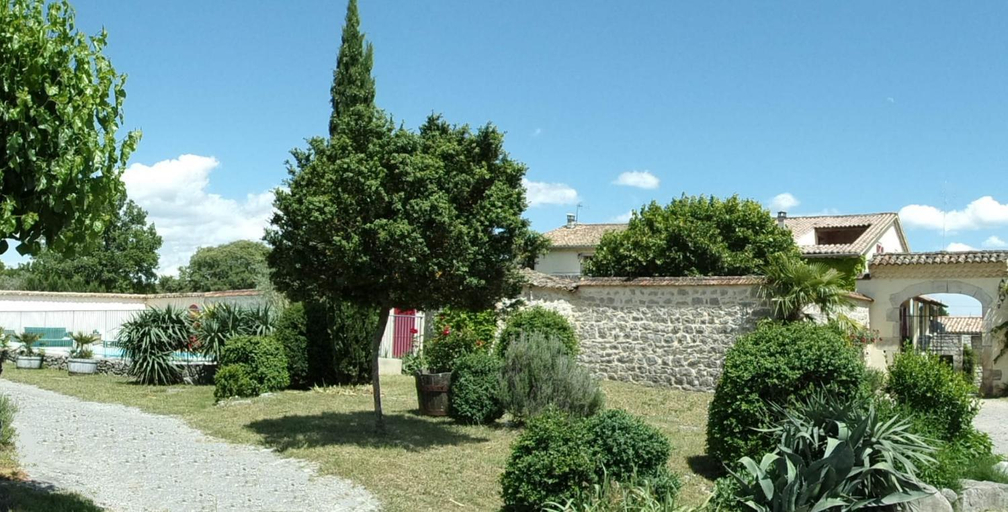 Others 4, Gite l'ESCOUSSOU dans veritable Mas en pierres, 6 pers, 4ch, 120m2, charme, nature, piscine chauffee, Ardèche