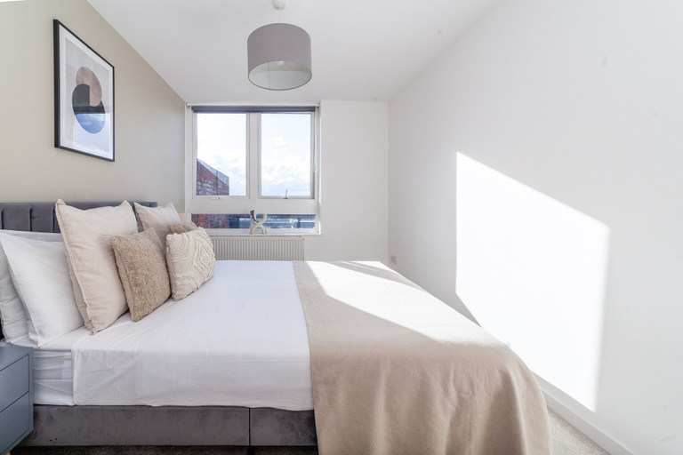 Bedroom 3, High-End 2 Bed Flat near Westfield London, London