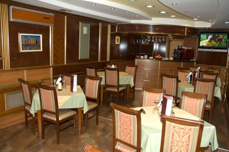 Food & Drinks 5, Hotel Begolli, Priština