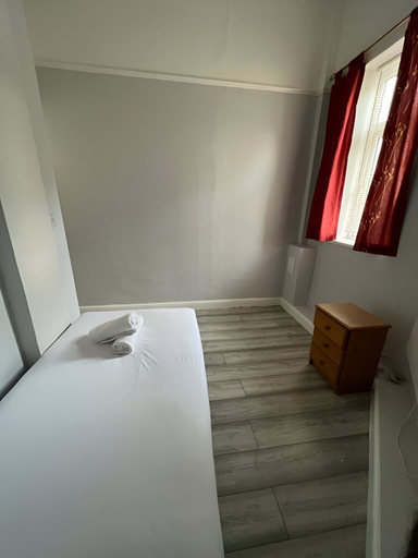 Bedroom 3, Crofton House Hotel, Torbay