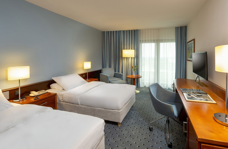 Bedroom 3, Maritim Hotel Darmstadt, Darmstadt