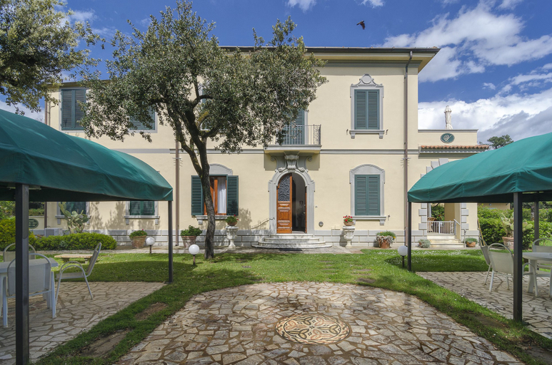 Exterior & Views 2, Hotel Verdemare, Lucca