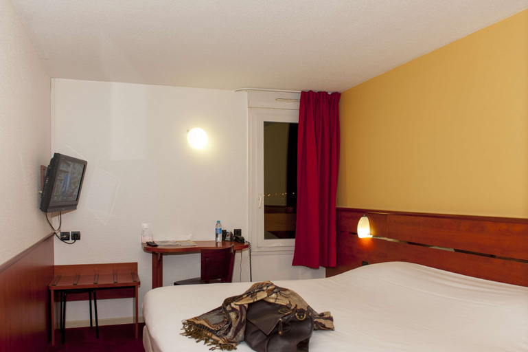Bedroom 3, Brit Hotel Agen - L'Aquitaine, Lot-et-Garonne