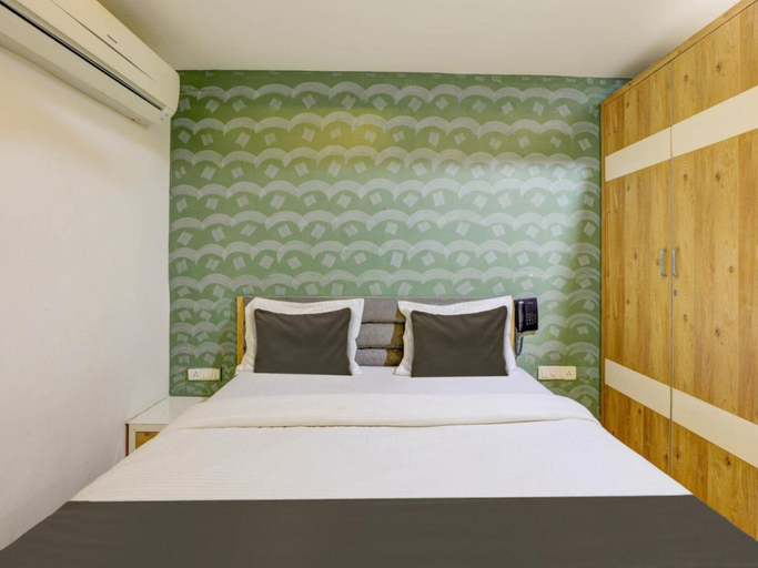Bedroom 5, HOTEL SHREE PASHUPATI PALACE Ahmedabad, Ahmadabad