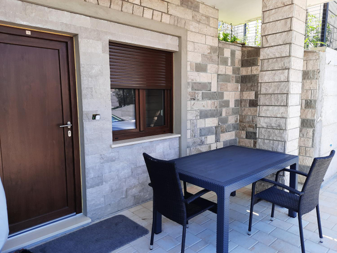 Others 4, Bellevue 1 Apartments, Izola