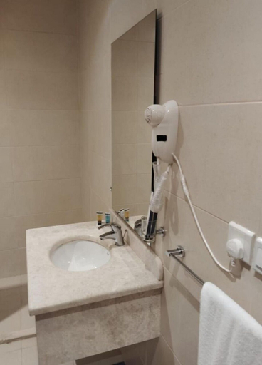 Bathroom 5, The S Hotel, Jeddah