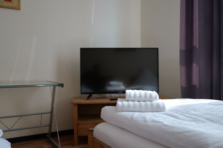 Bedroom 3, Hotel Milano, Hildesheim