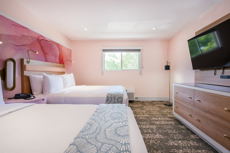Bedroom 23