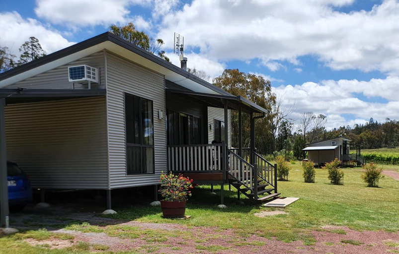 Others 4, Just Red Wines Cabins, Stanthorpe