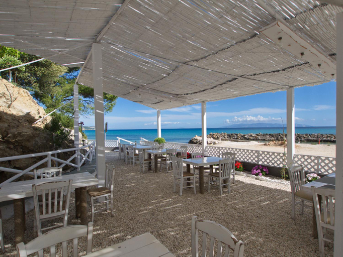 Others 2, Villa Minetti, Ionian Islands