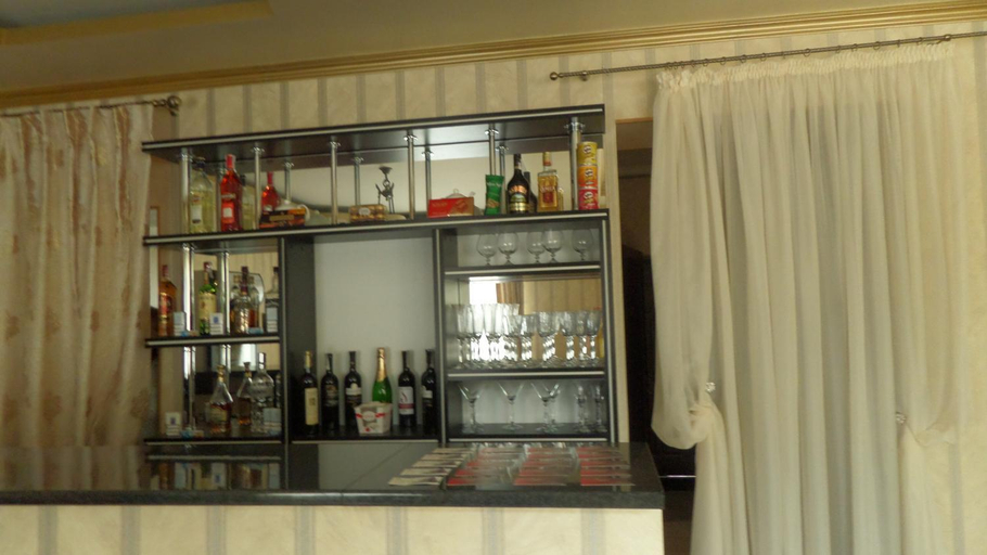 Food & Drinks 4, Royal Hotel, Kharkivs'ka