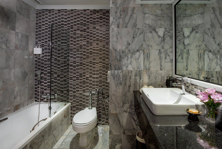 Bathroom 3