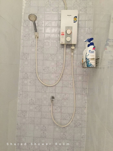 Bathroom 4, Room Bangkok - Hostel, Khlong San