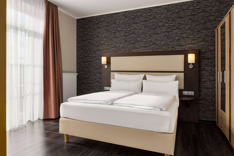 Bedroom 2, DORMERO Hotel Werther, Gütersloh