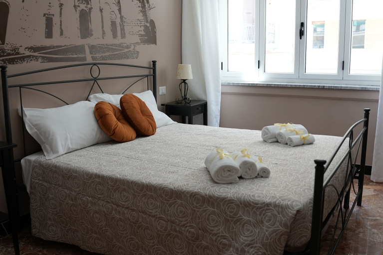 Bedroom 4, Bari Antica Boutique B&B, Bari