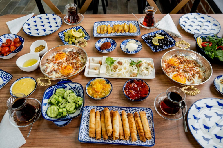 Food & Drinks 5, HASUNI TAS HOTEL, Merkez