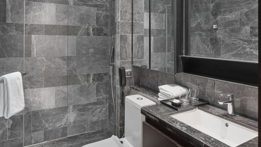 Bathroom 6