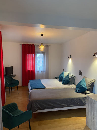 Bedroom 4, La Bourse, Gard