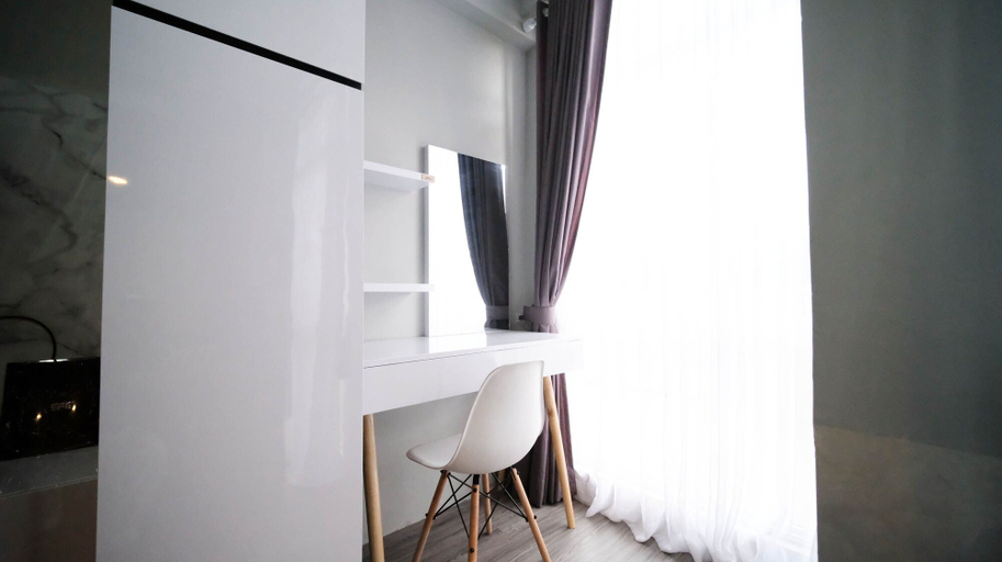 Others 5, Cozy Living Studio At Bale Hinggil Apartment, Surabaya