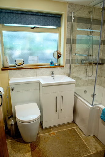 Others 5, Loxleys Lodge, Nottinghamshire