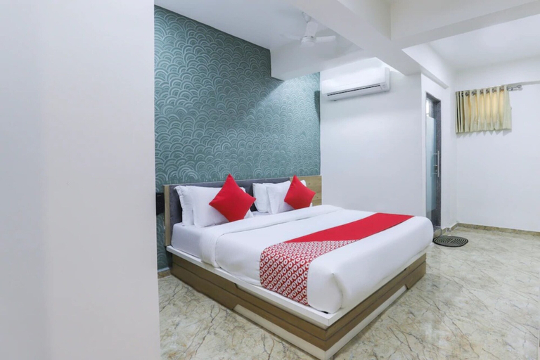 Bedroom 4, HOTEL SHREE PASHUPATI PALACE Ahmedabad, Ahmadabad