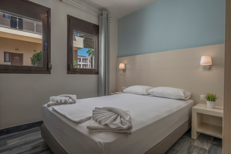 Bedroom 3, Alkioni by the Sea Hotel, Central Macedonia