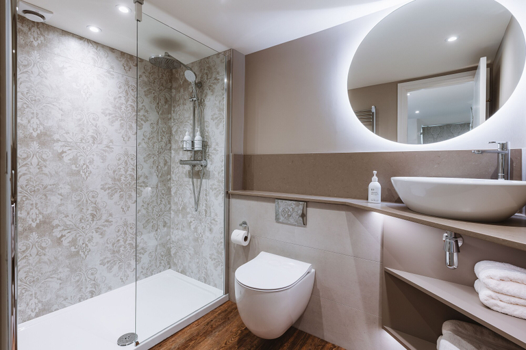Bathroom 3, Coffee & Stays at Cartmel Square, Cumbria