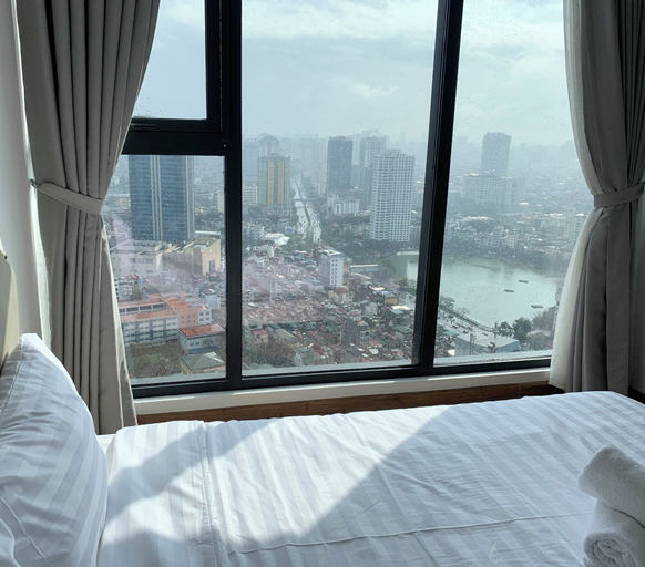 Bedroom 12