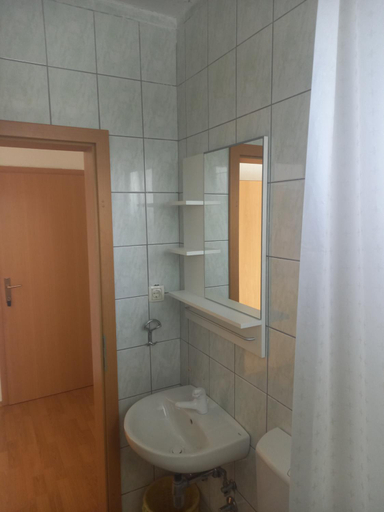 Bathroom 3, Janja Medjugorje, Herzegovina-Neretva
