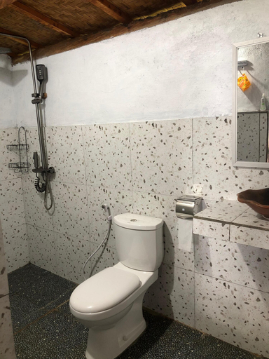 Bathroom 3, Serenity Lodge Tetebatu Lombok, Lombok