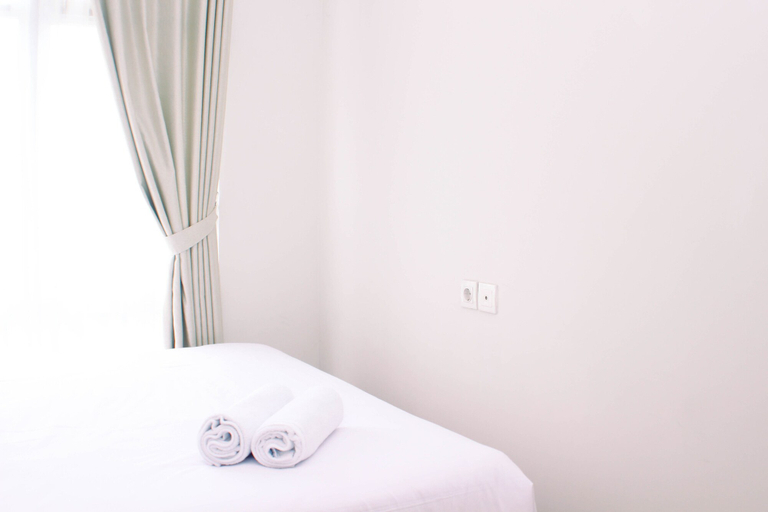 Bedroom 3, Comfort 1Br At Vasanta Innopark Apartment, Cikarang