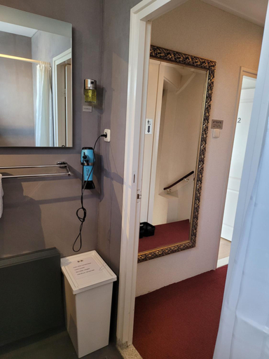 Bathroom 3, Bed & Budget123, Voorst